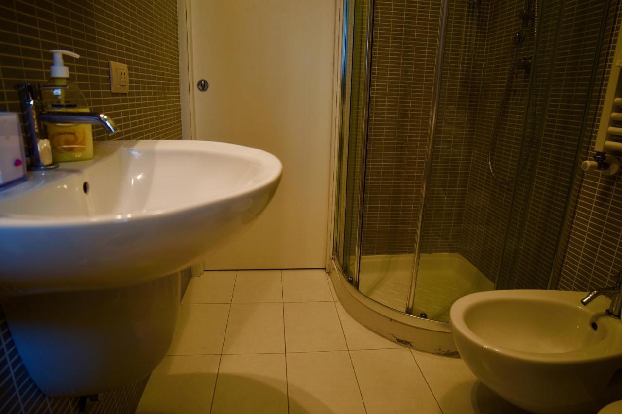 Apartamento Splendido Trilocale Zona Isola Milán